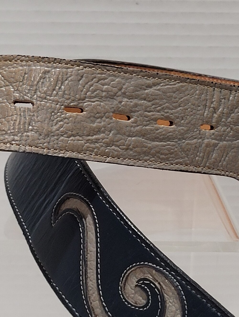 Tony Lama Mens Western Cowboy Leather Belt 46 Blue Grey Cowhide Leather W Buckle - Picture 10 of 16